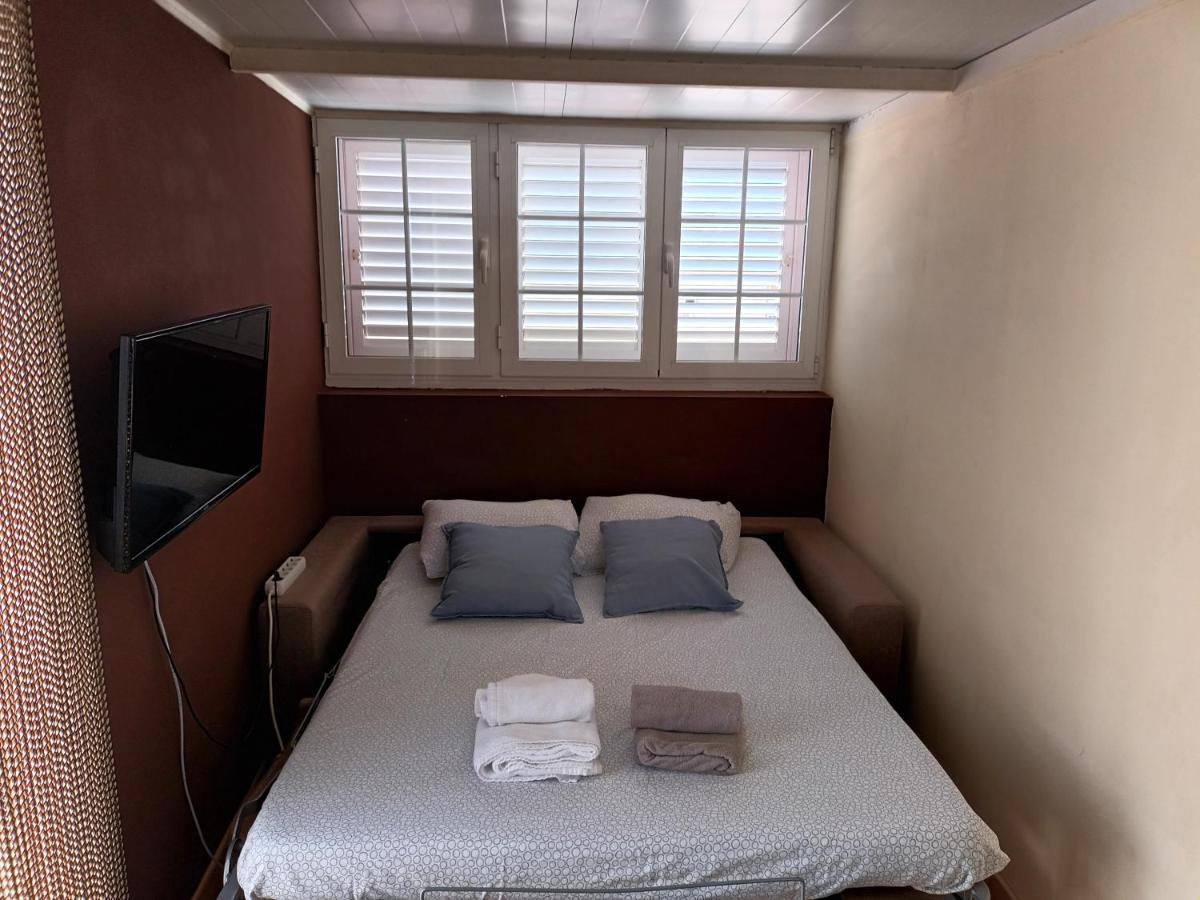 Apartamentos Bahia De Huelin Малага Экстерьер фото